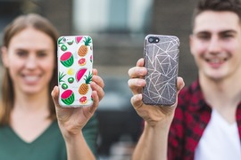 Das Ersparte für ein neues Handy verwenden